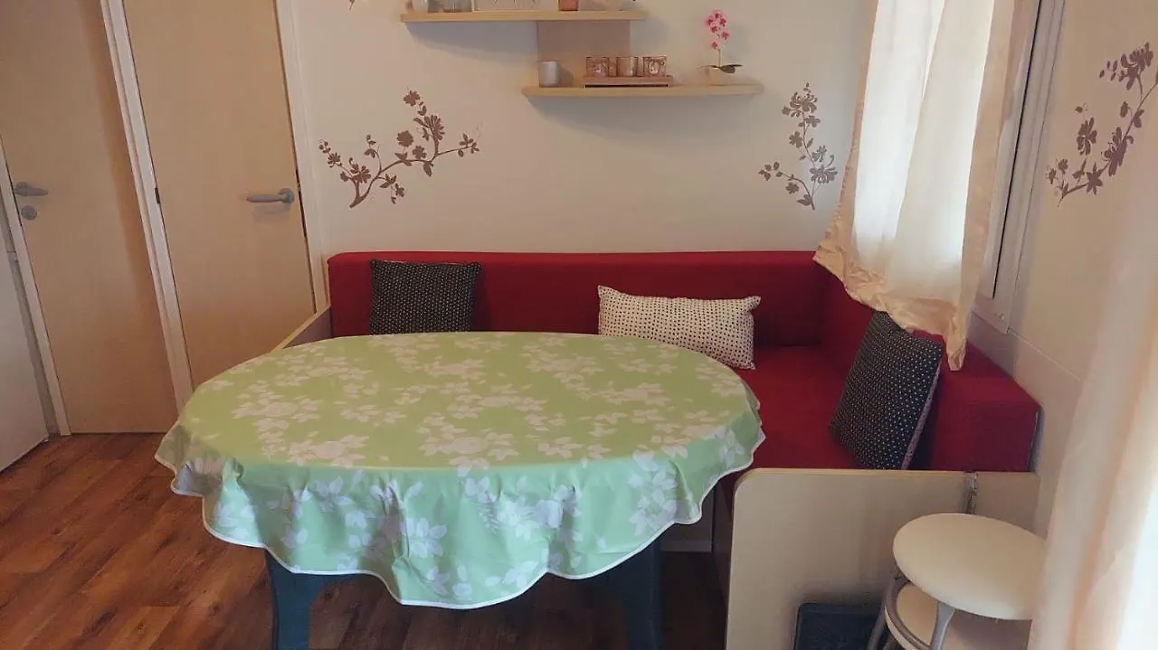 Mobilhome Privlaka プリヴラカ クロアチア